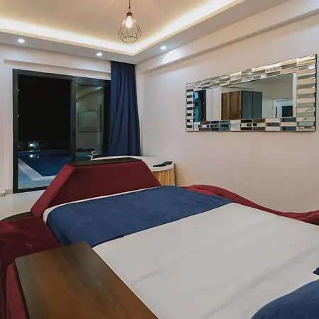 Lempira * Kemer (Menekse Mahallesi)
