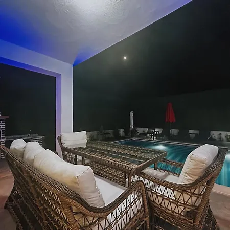 Lempira * Kemer (Menekse Mahallesi)