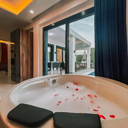 Villa Lempira Kemer (Menekse Mahallesi)