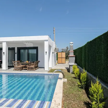 Villa Lempira Kemer (Menekse Mahallesi)